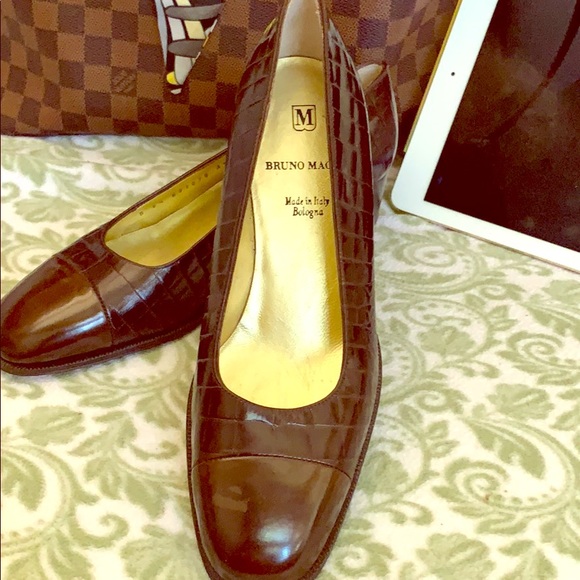 Bruno Magli Shoes - NWOB Ladies’ Bruno Magli Leather Shoes Size 6 1/2
